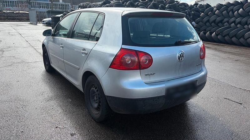 Gebraucht VW Golf IV 116 PS (85 kW) 2004 Grau Limousine