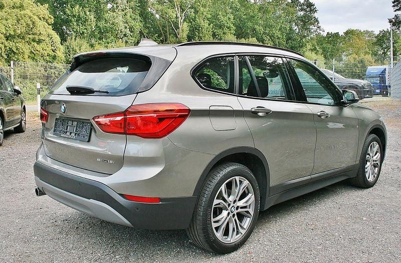 Second-hand BMW X1 Advantage 140 CP (102 kW) 2019 Argintiu SUV