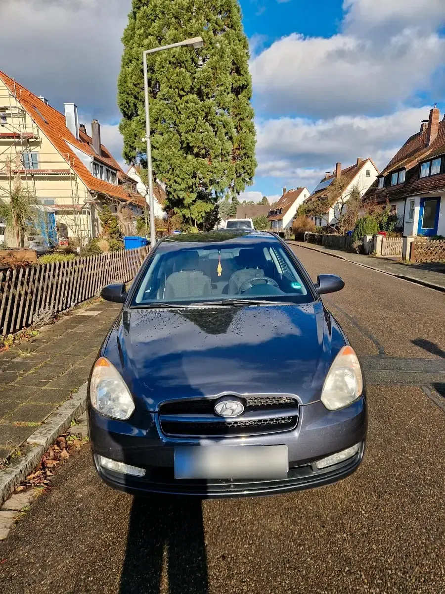 Gebraucht Hyundai Accent 97 PS (71 kW) 2006 Grau Kleinwagen