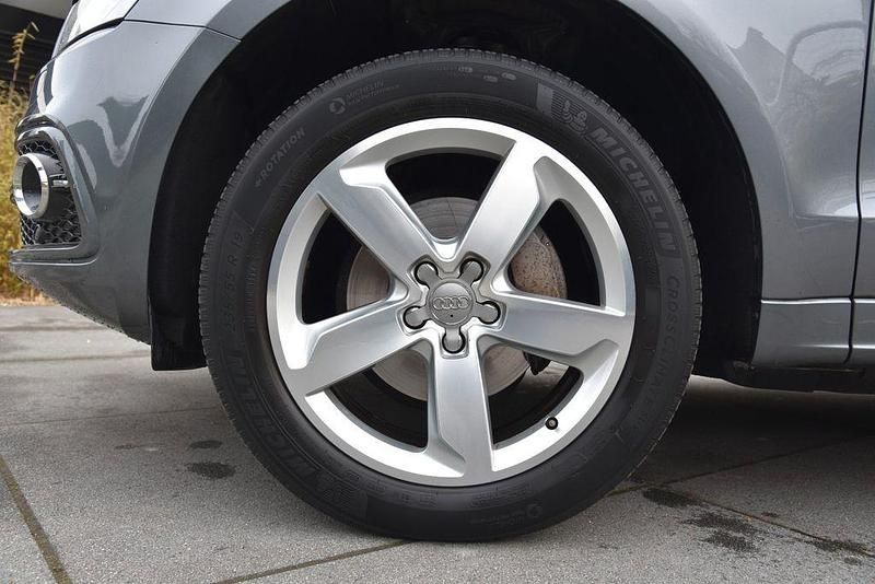 Gebraucht Audi Q5 S-Line 190 PS (139 kW) 2016 Grau SUV