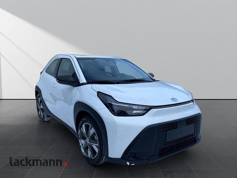 Gebraucht Toyota Aygo X PURE 117 PS (86 kW) 2025 Weiss SUV