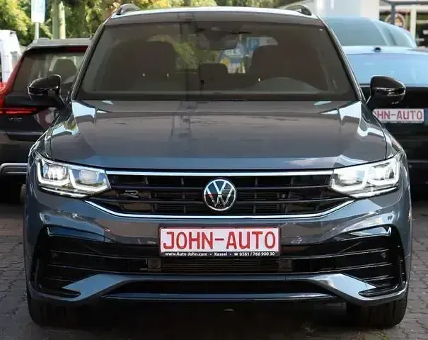 Gebraucht VW Tiguan Style 190 PS (139 kW) 2023 Grau SUV