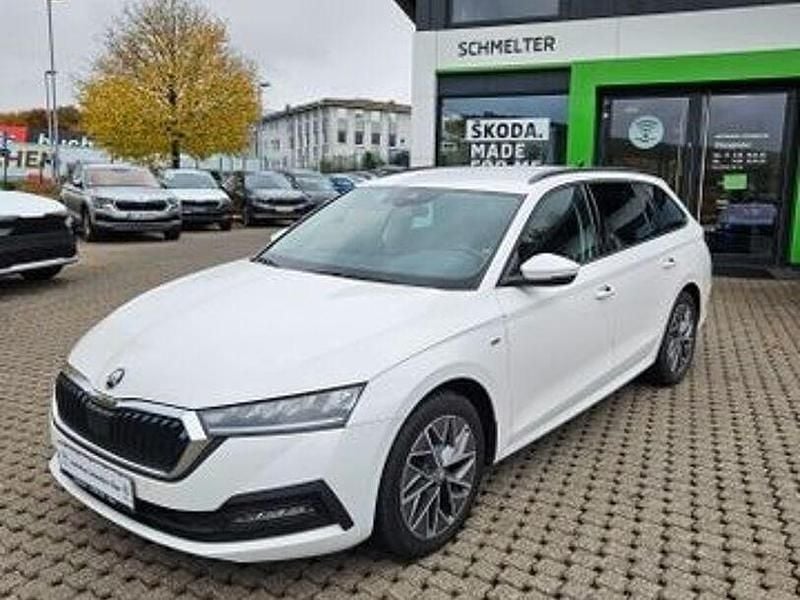 Weiß Gebraucht 2022 Skoda Octavia Tour Kombi | 23.990 € (Fairer Preis) - Bild 1/4