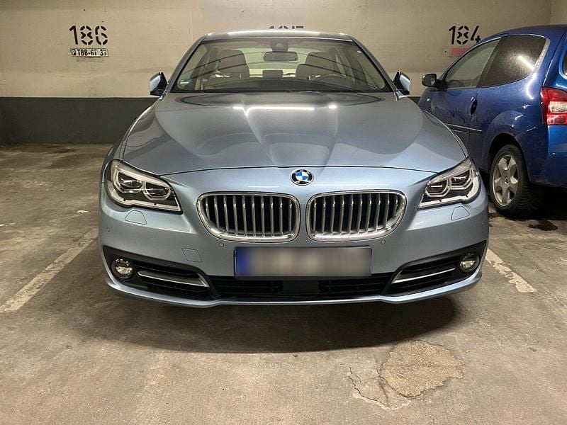 Gebraucht BMW ActiveHybrid 5 306 PS (225 kW) 2013 Blau Limousine
