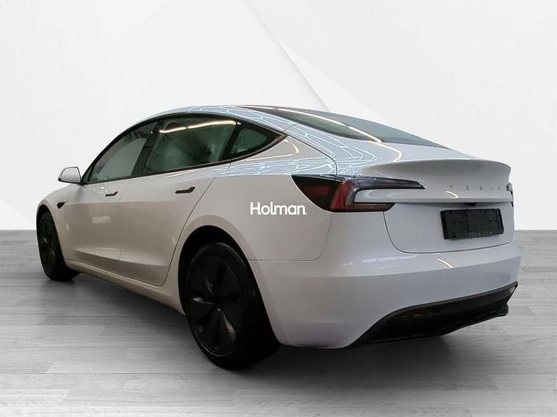 Gebraucht Tesla Model 3 Standard Range 208 kW (283 PS) 2025 Weiß Limousine