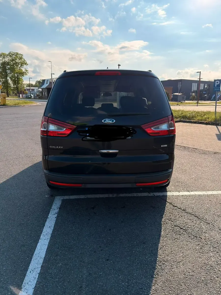 Gebraucht Ford Galaxy 179 PS (131 kW) 2010 Schwarz Van / Kleinbus