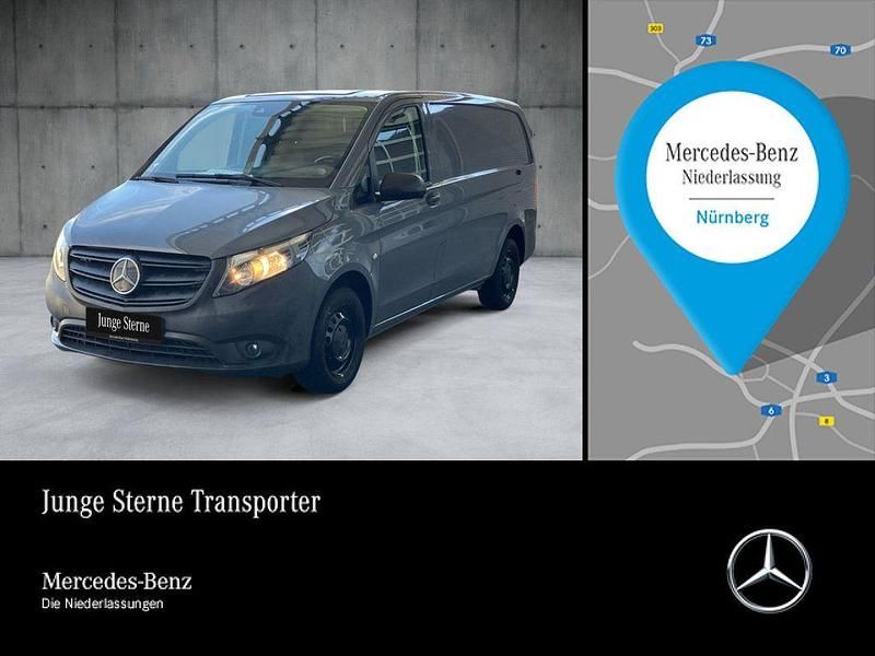 Grau Gebraucht 2021 Mercedes Vito Van / Kleinbus | 25.561 € (Fairer Preis) - Bild 1/4