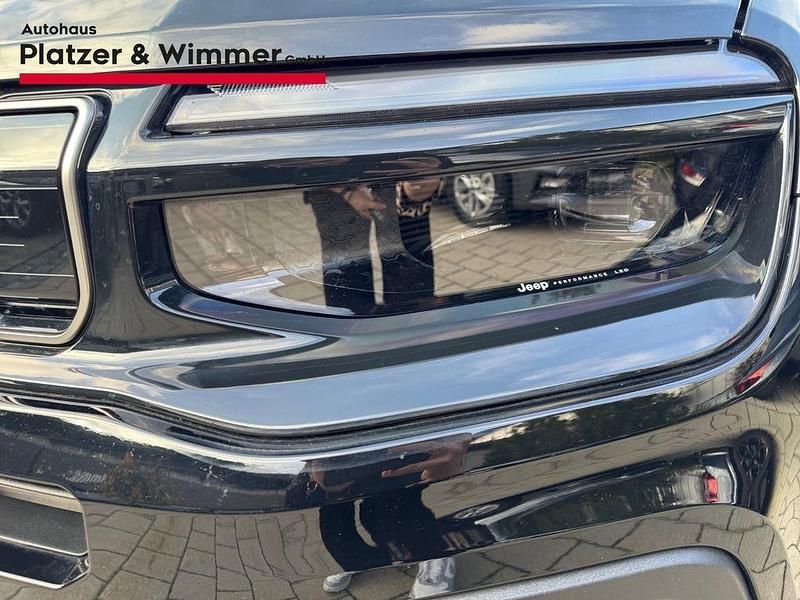 Gebraucht Jeep Avenger EV 114 kW (156 PS) 2023 Schwarz SUV