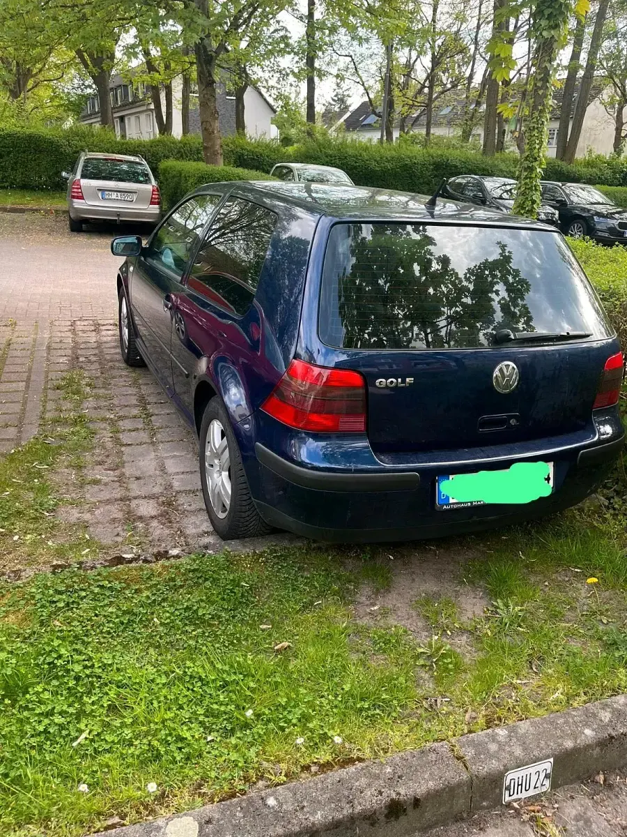 Gebraucht VW Golf 90 PS (66 kW) 2002 Blau Coupé