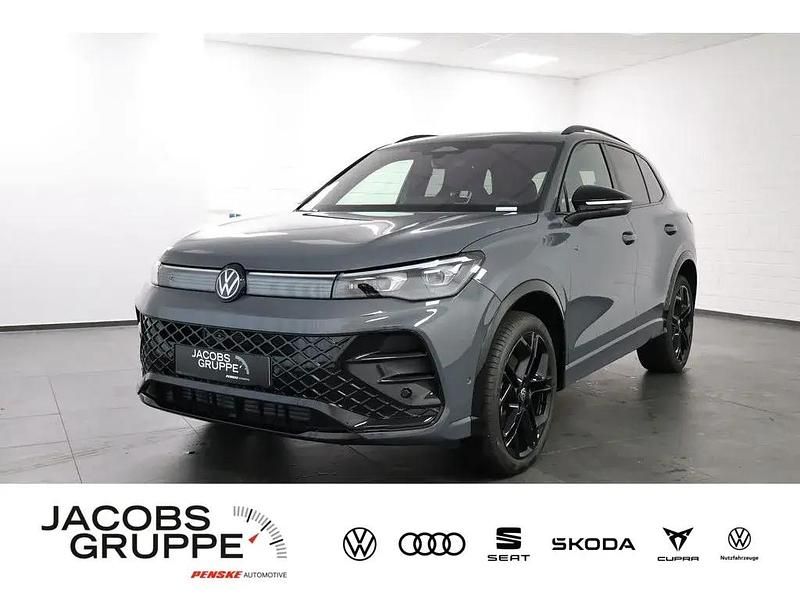 Gebraucht VW Tiguan Style 142 PS (104 kW) 2025 Grau SUV