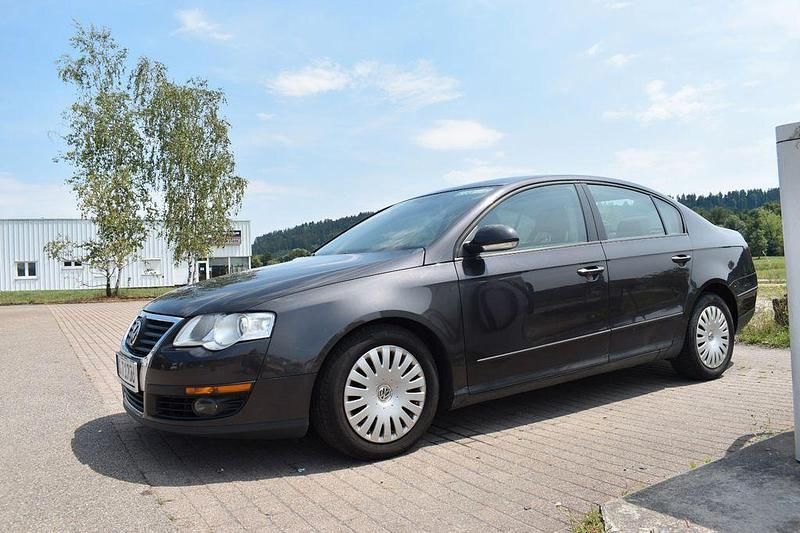 Gebraucht VW Passat Trendline 105 PS (77 kW) 2007 Braun Limousine