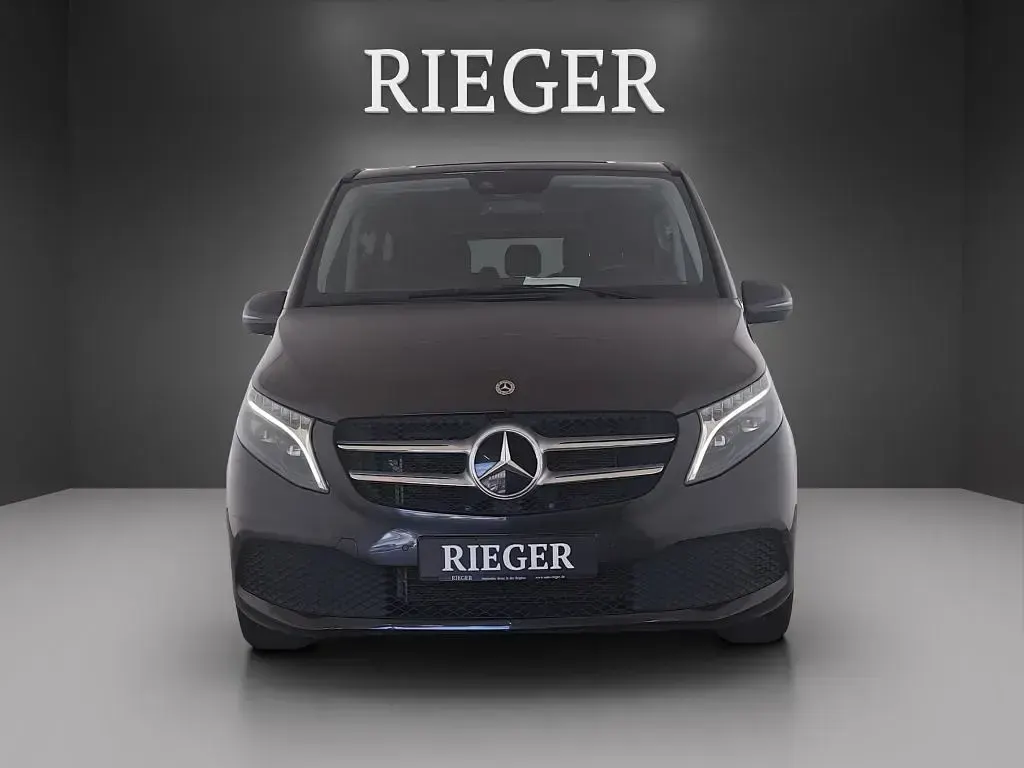 Gebraucht Mercedes V250 190 PS (139 kW) 2023 Grau Van / Kleinbus