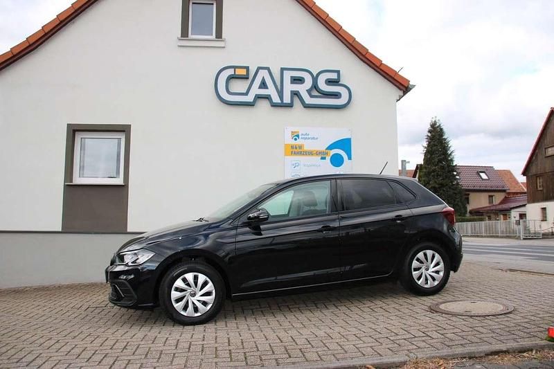 Schwarz Gebraucht 2022 VW Polo Life Kleinwagen | 16.800 € (Guter Preis) - Bild 1/4