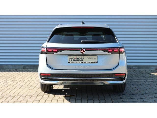 Neu VW Passat Elegance 150 PS (110 kW) 2025 Silber Kombi
