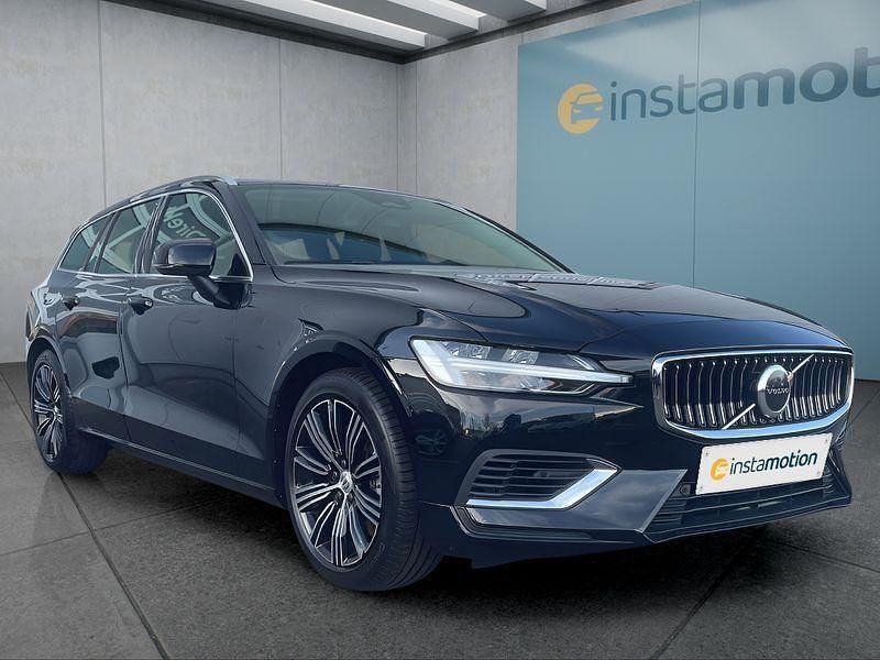 Gebraucht Volvo V60 253 PS (186 kW) 2022 Schwarz Kombi