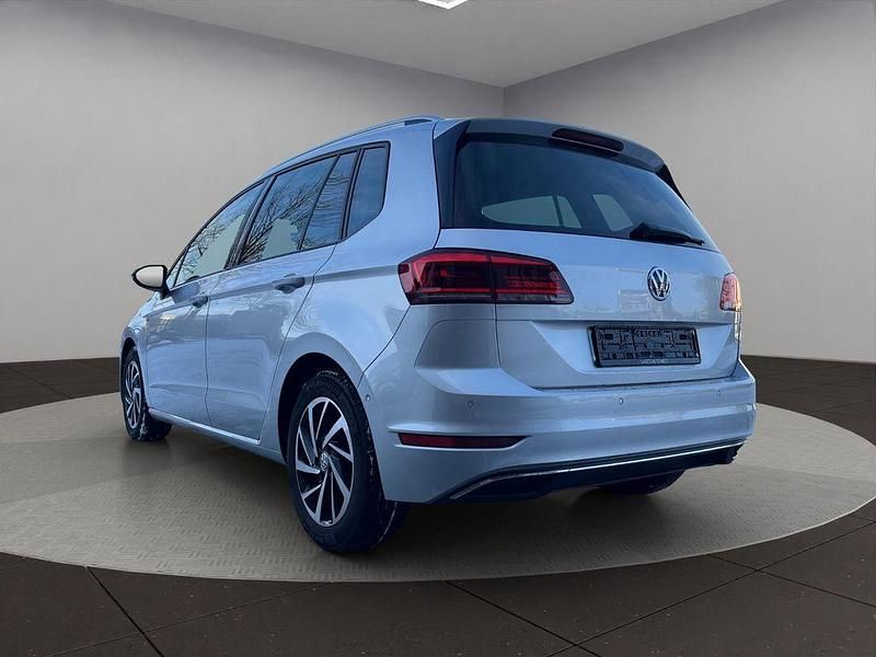 Gebraucht VW Golf Sportsvan Join 150 PS (110 kW) 2018 Silber Van / Kleinbus