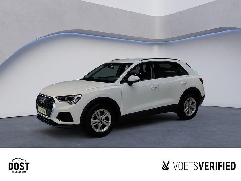 Weiß Gebraucht 2020 Audi Q3 Design SUV | 24.560 € (Fairer Preis) - Bild 1/4