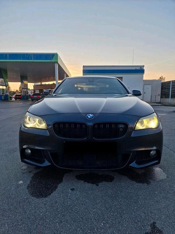 Gebraucht BMW 530 Performance 258 PS (189 kW) 2014 Grau Limousine