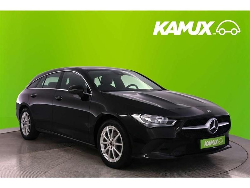Nachtschwarz Gebraucht 2023 Mercedes CLA180 Limousine | 23.749 € (Superpreis) - Bild 1/3