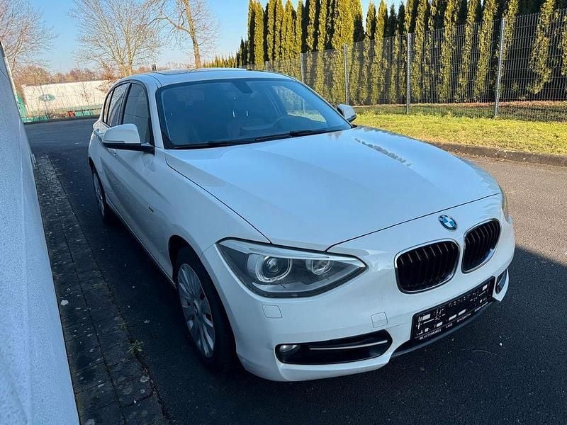Gebraucht BMW 120 Advantage 184 PS (135 kW) 2013 Weiß Kleinwagen
