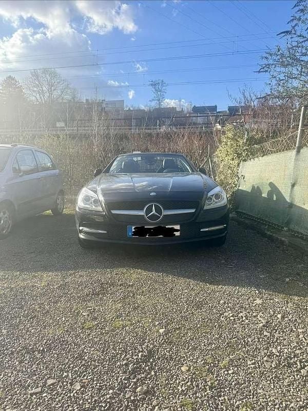 Gebraucht Mercedes SLK200 184 PS (135 kW) 2011 Schwarz Cabrio