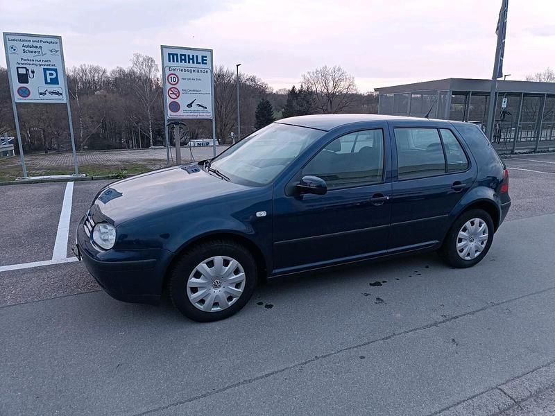 Gebraucht VW Golf 75 PS (55 kW) 2000 Blau Coupé