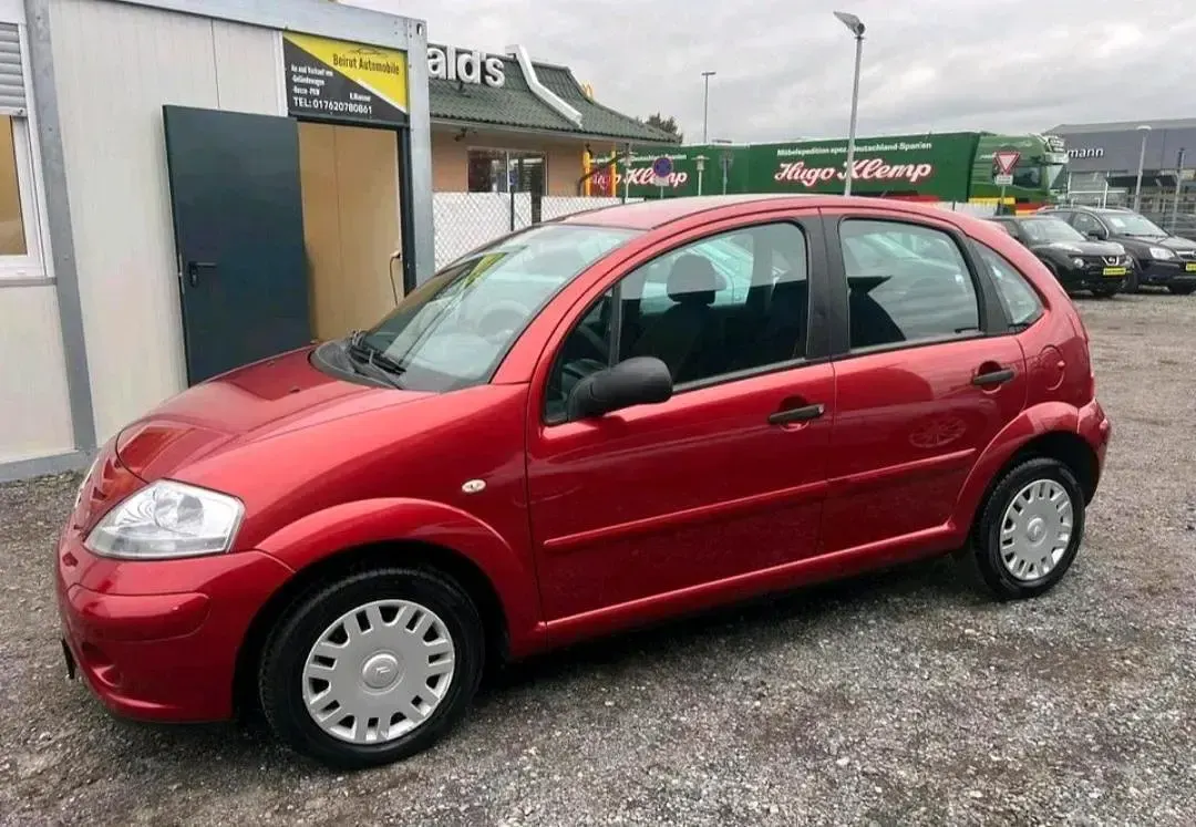 Gebraucht Citroën C3 60 PS (44 kW) 2007 Rot Kleinwagen