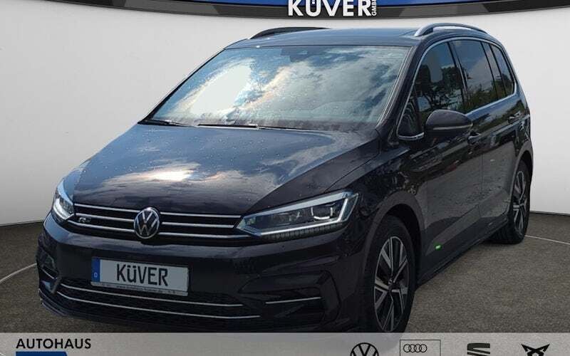 Schwarz Gebraucht 2024 VW Touran Highline Van / Kleinbus | 37.350 € (Fairer Preis) - Bild 1/4