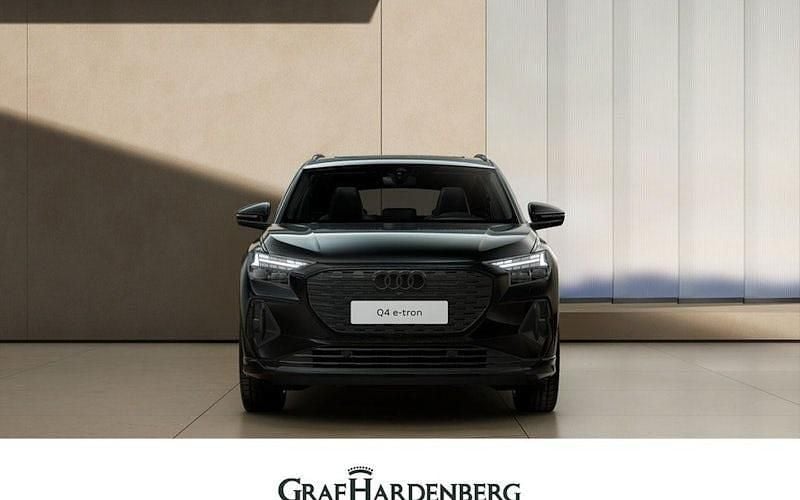 Schwarz Neu 2026 Audi Q4 e-tron SUV | 59.931 € (Fairer Preis) - Bild 1/4