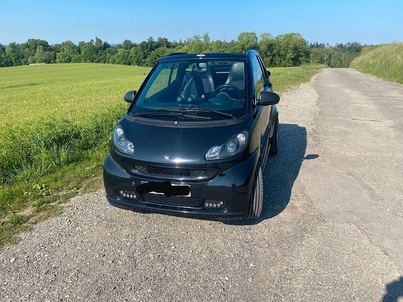 Schwarz Gebraucht 2011 Smart ForTwo Cabrio Brabus Cabrio | 8.700 € (Fairer Preis) - Bild 1/4