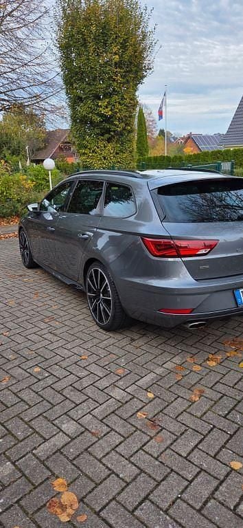 Gebraucht Seat Leon ST 4Drive 300 PS (220 kW) 2017 Grau Kombi
