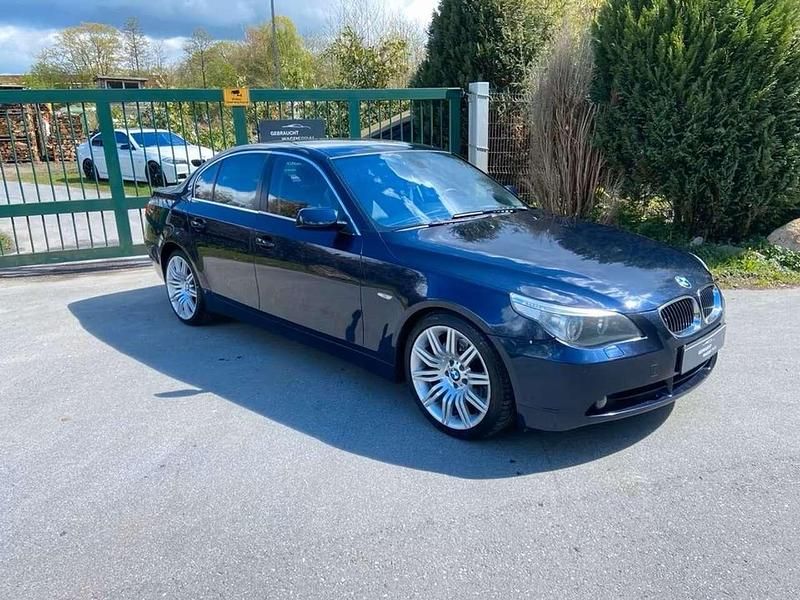 Usata BMW 530 231 CV (169 kW) 2004 Blu Berlina