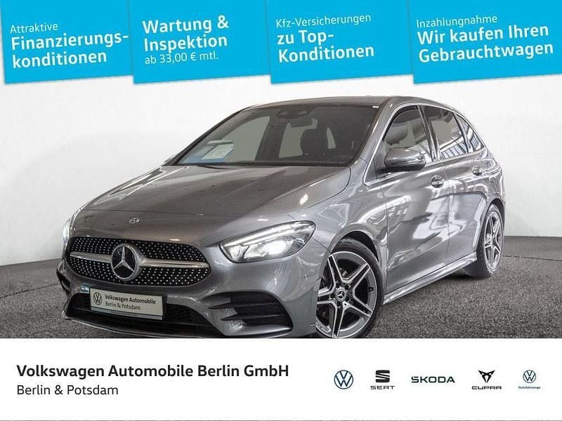 Grau Gebraucht 2020 Mercedes B200 AMG line Van / Kleinbus | 24.433 € (Fairer Preis) - Bild 1/4