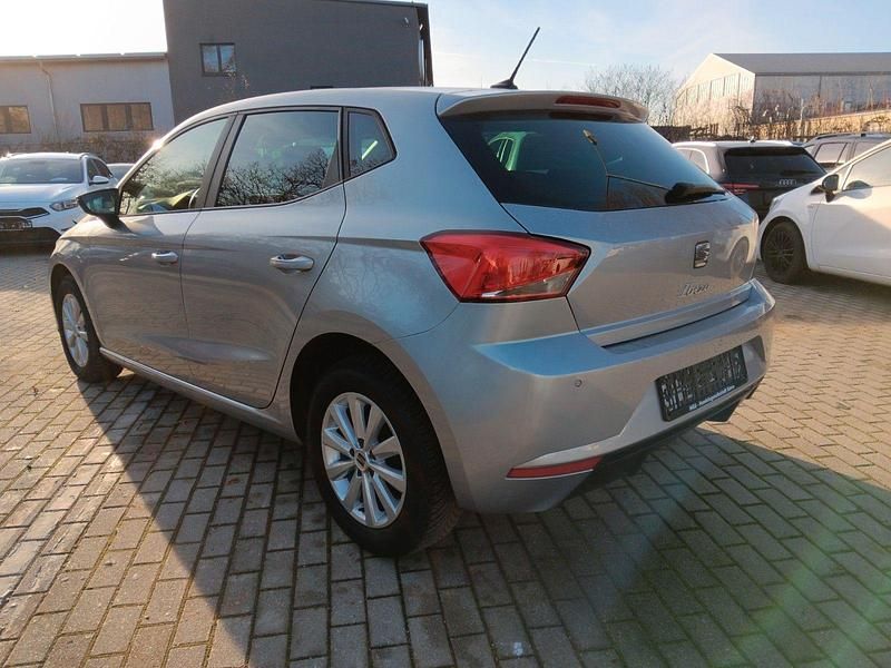 Gebraucht Seat Ibiza Style 95 PS (69 kW) 2024 Silber Kleinwagen