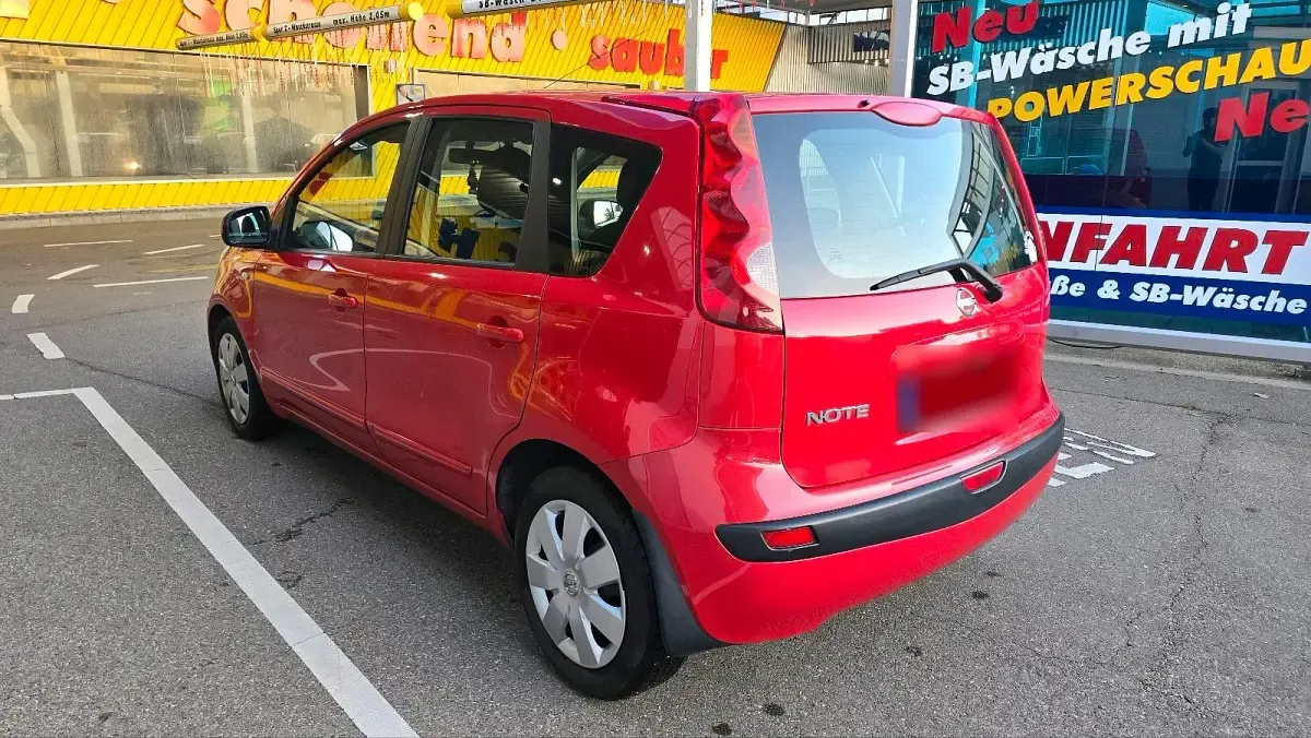 Gebraucht Nissan Note Acenta 88 PS (64 kW) 2006 Rot Kleinwagen