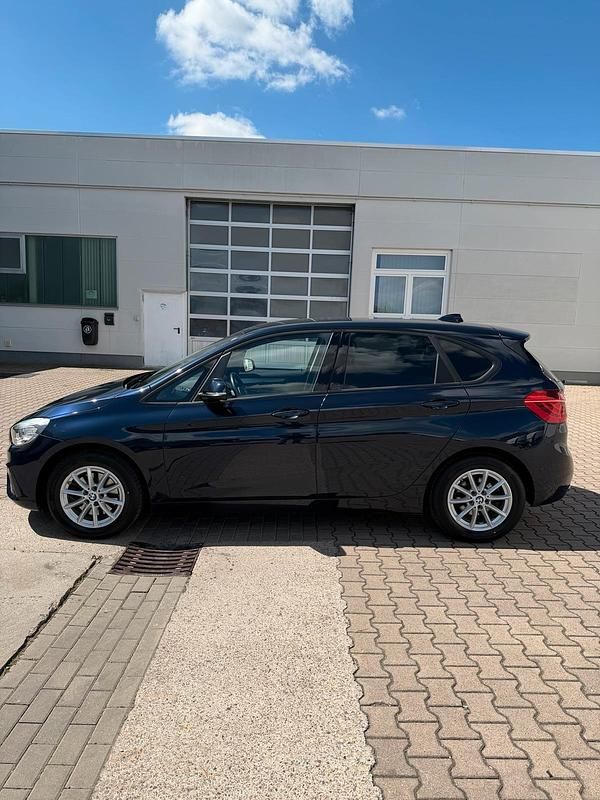 Second-hand BMW 220 190 CP (139 kW) 2017 Albastru Break