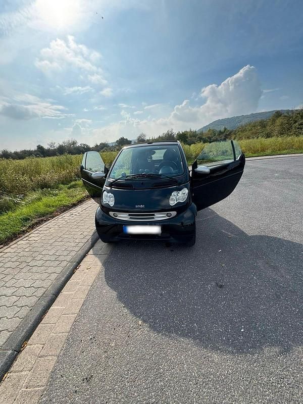 Gebraucht Smart ForTwo Cabrio 61 PS (44 kW) 2002 Schwarz Cabrio