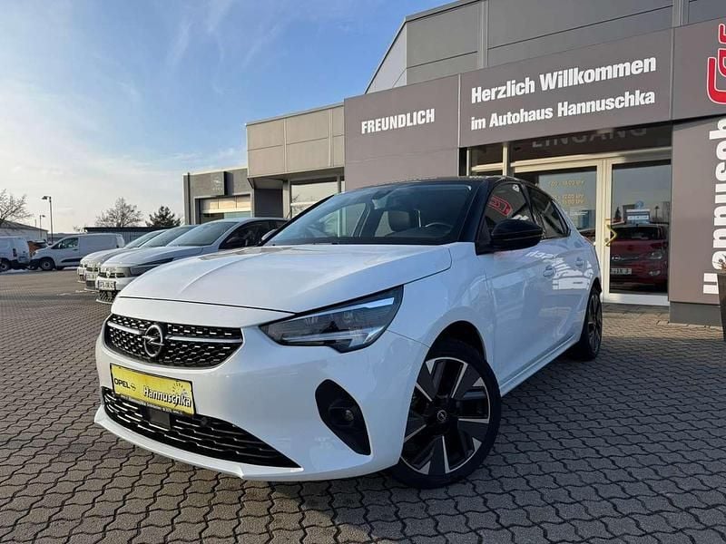 Gebraucht Opel Corsa Edition 56 kW (77 PS) 2020 Schneeweiss/olympic/summit wh Kleinwagen