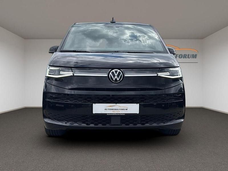 Gebraucht VW Multivan Style 150 PS (110 kW) 2023 Schwarz Van