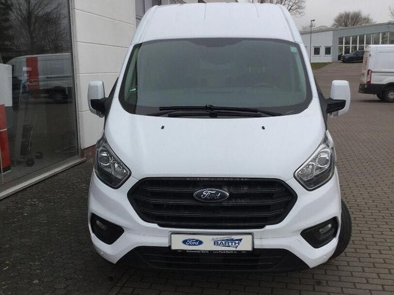 Gebraucht Ford Transit Custom Trend 131 PS (96 kW) 2019 Frostweiß Van / Kleinbus