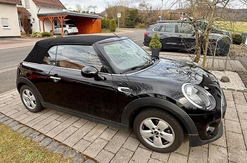 Gebraucht Mini ONE 102 PS (75 kW) 2018 Schwarz Kleinwagen