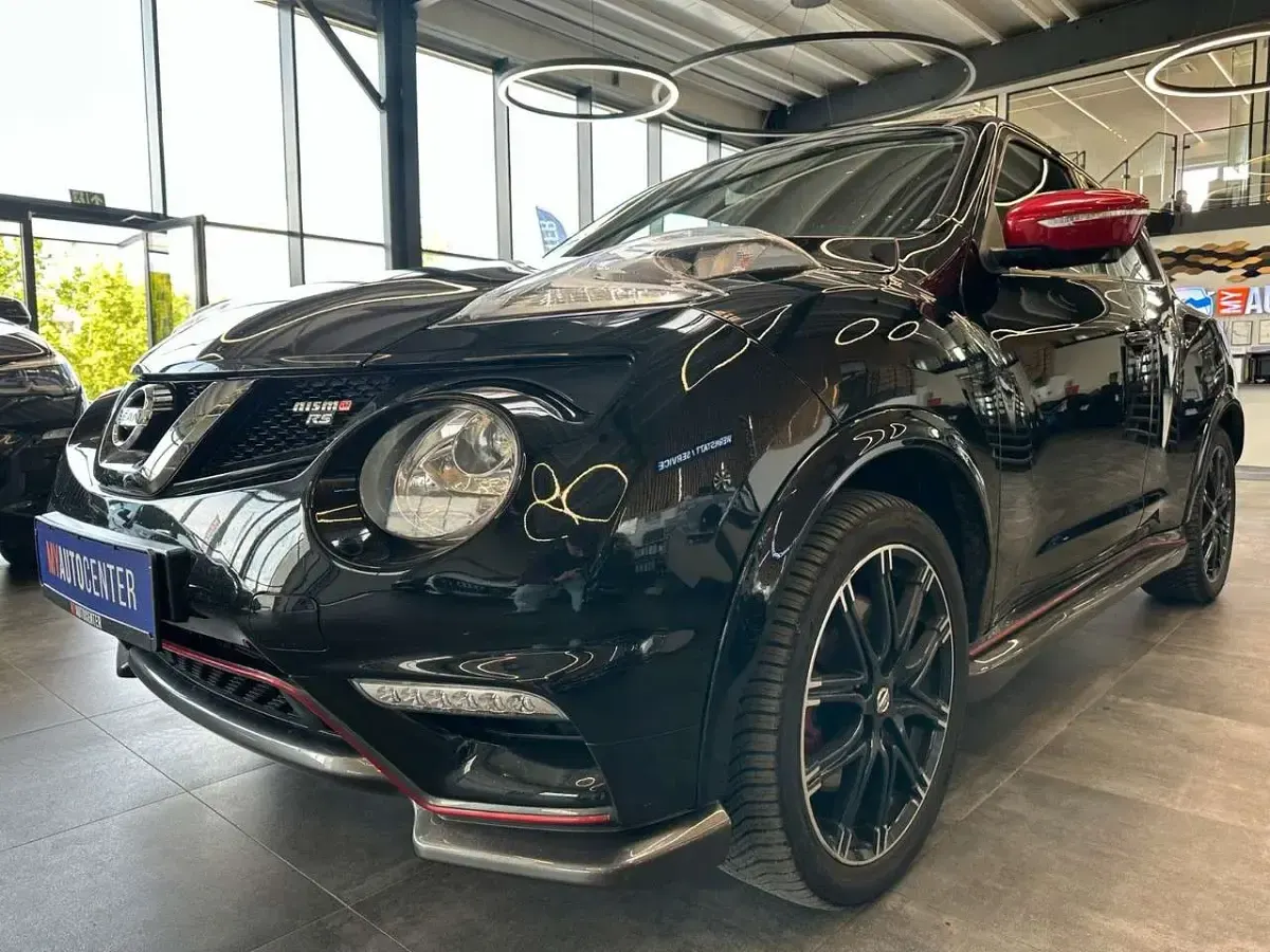 Second-hand Nissan Juke 360º 213 CP (156 kW) 2017 Negru SUV