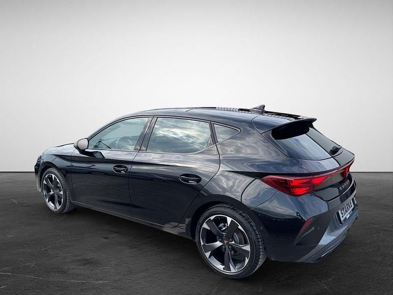 Gebraucht Cupra Leon 150 PS (110 kW) 2025 Schwarz Limousine
