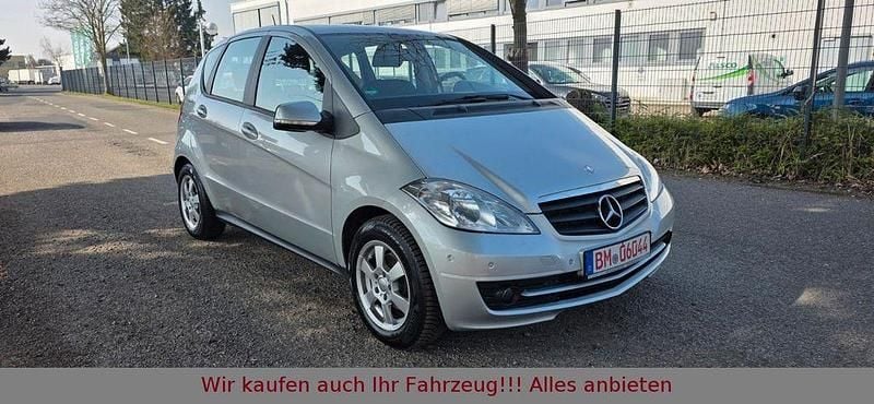 Gebraucht Mercedes A160 95 PS (69 kW) 2009 Silber Van / Kleinbus