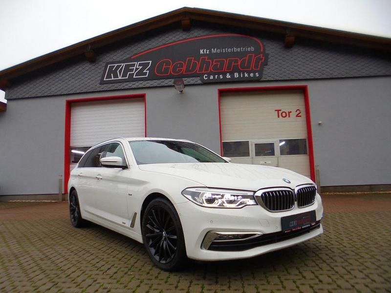 Weiß Gebraucht 2018 BMW 540 Kombi | 29.450 € (Superpreis) - Bild 1/4