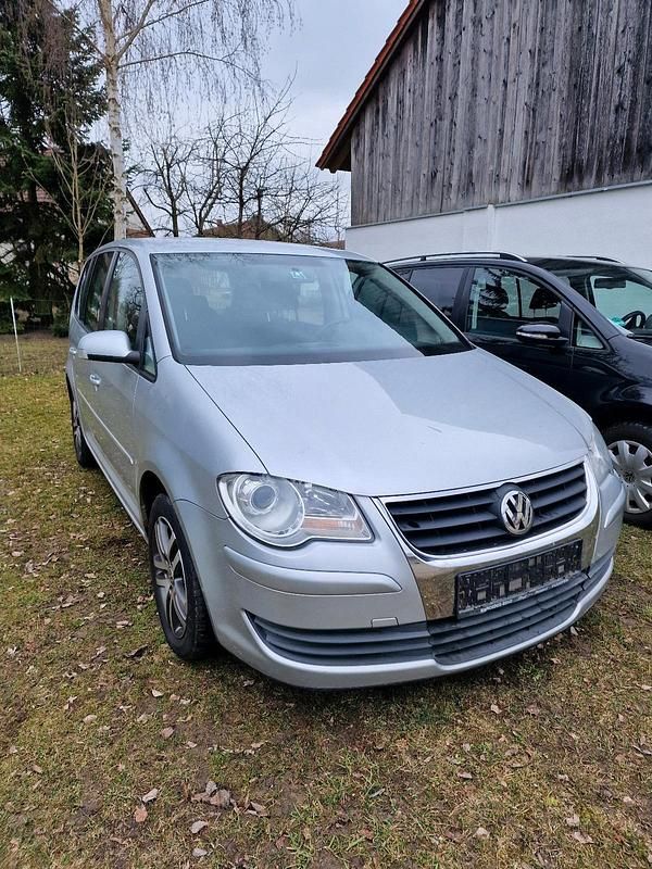Gebraucht VW Touran 105 PS (77 kW) 2009 Grau Van / Kleinbus