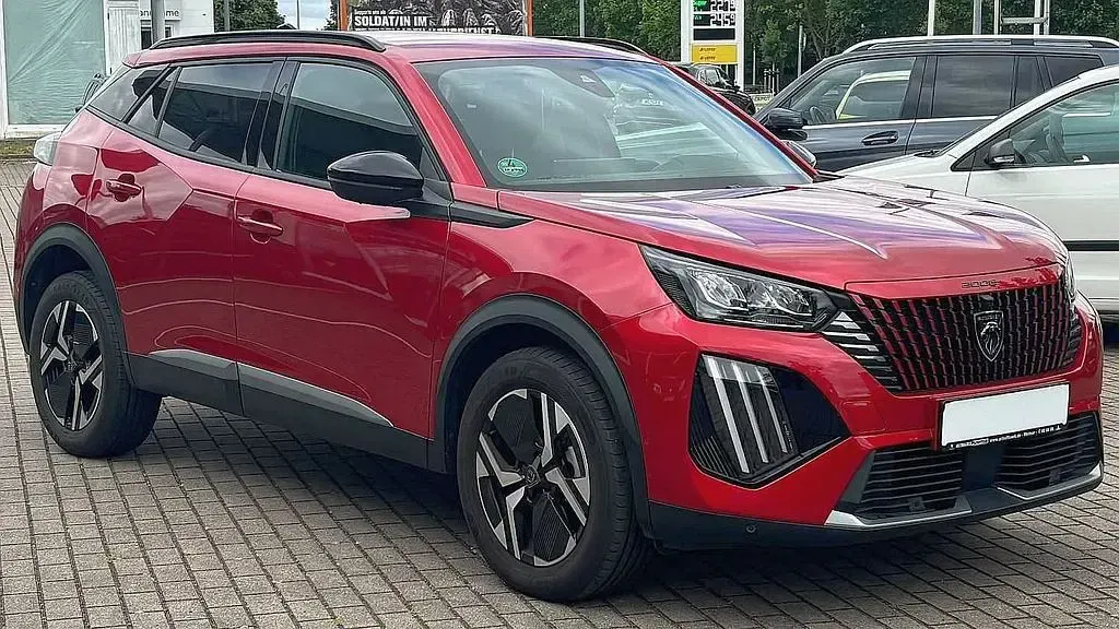 Gebraucht Peugeot 2008 Allure 101 PS (74 kW) 2024 Rot SUV
