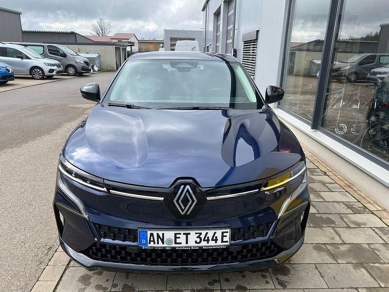 Gebraucht Renault Megane E-Tech Equilibre 96 kW (131 PS) 2024 Blau Limousine