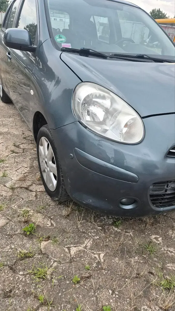 Gebraucht Nissan Micra 80 PS (58 kW) 2013 Grau Kleinwagen