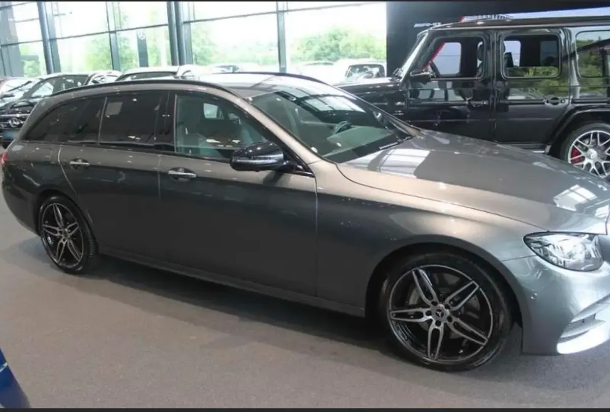 Gebraucht Mercedes E350 258 PS (189 kW) 2018 Grau Kombi